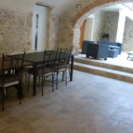 La Pause Ardechoise Holiday home